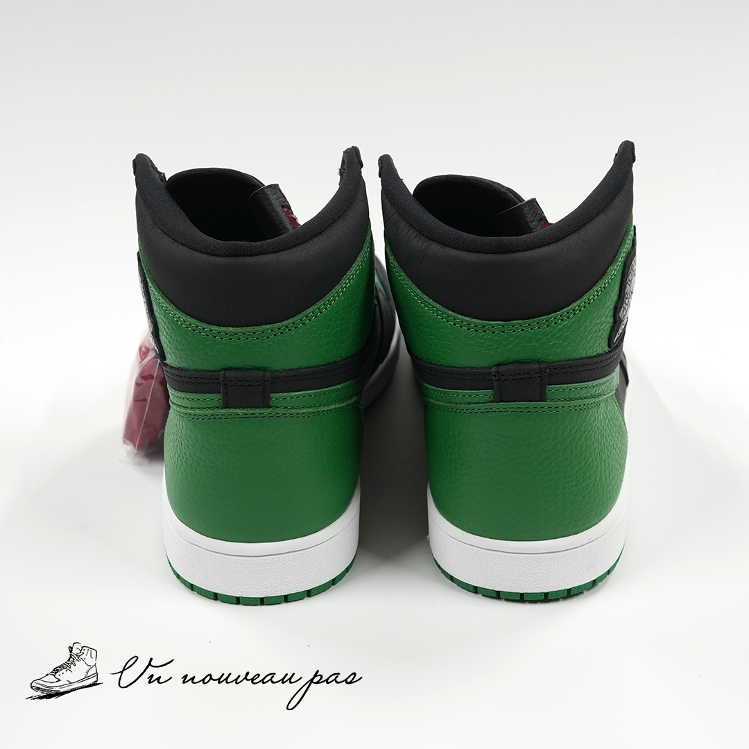 (555088 030)Nike Air Jordan 1 Retro High OG BlackPine Green (2020)