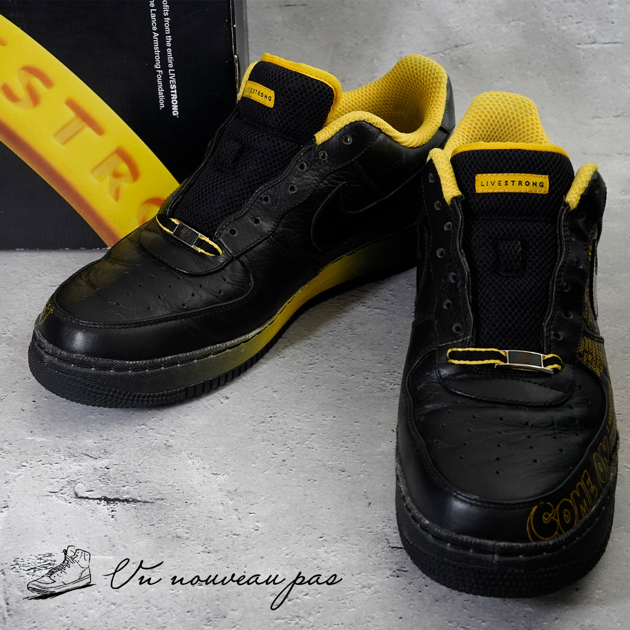 (中古)(378367 001)Busy P × Nike Air Force 1 Low "Livestrong"