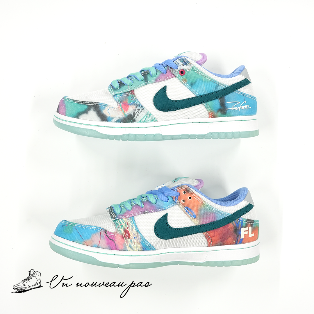 （HF6061 400）Futura × Nike SB Dunk Low White and Geode Teal