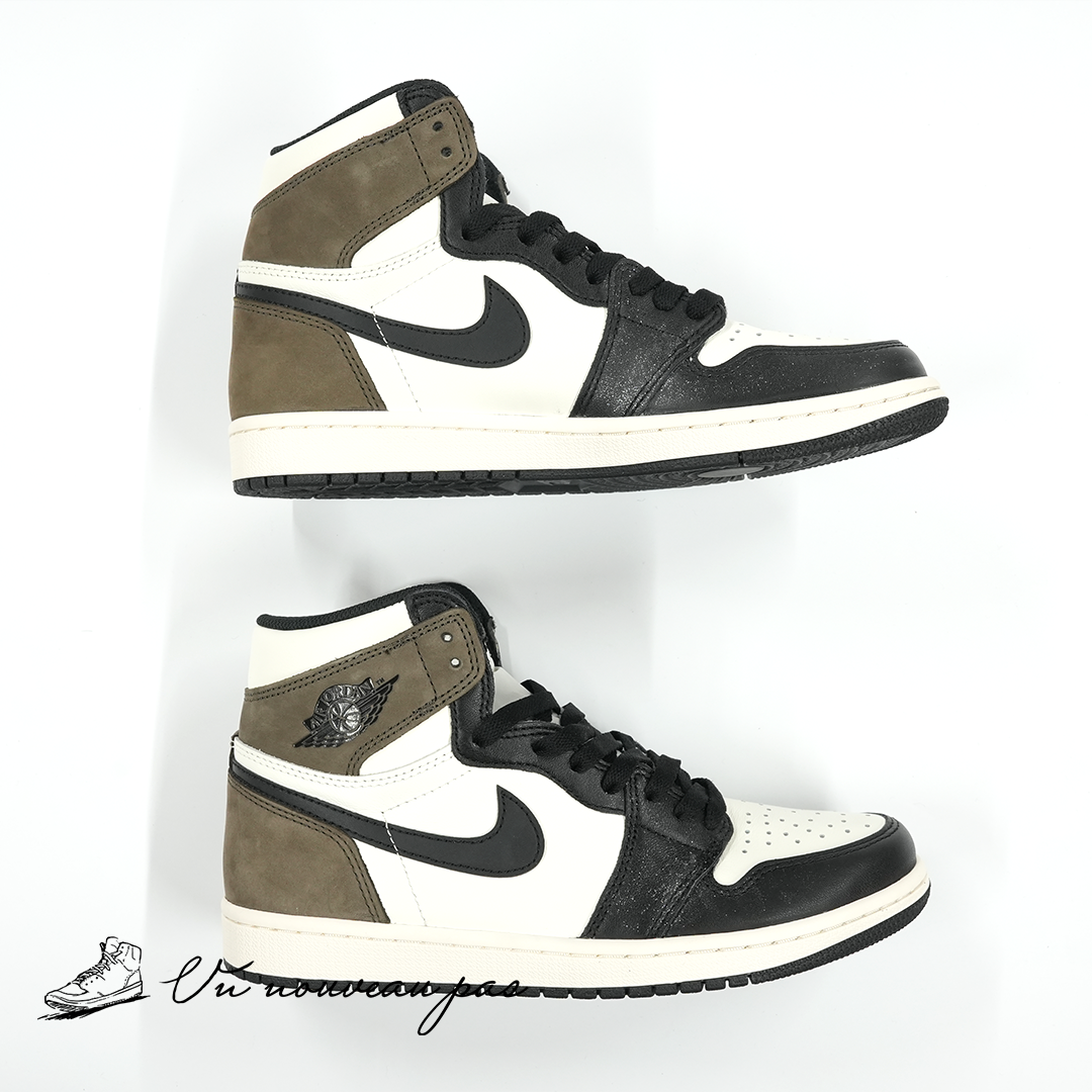 (555088 105)Nike Air Jordan 1 High OG "Sail/Dark Mocha/Black"
