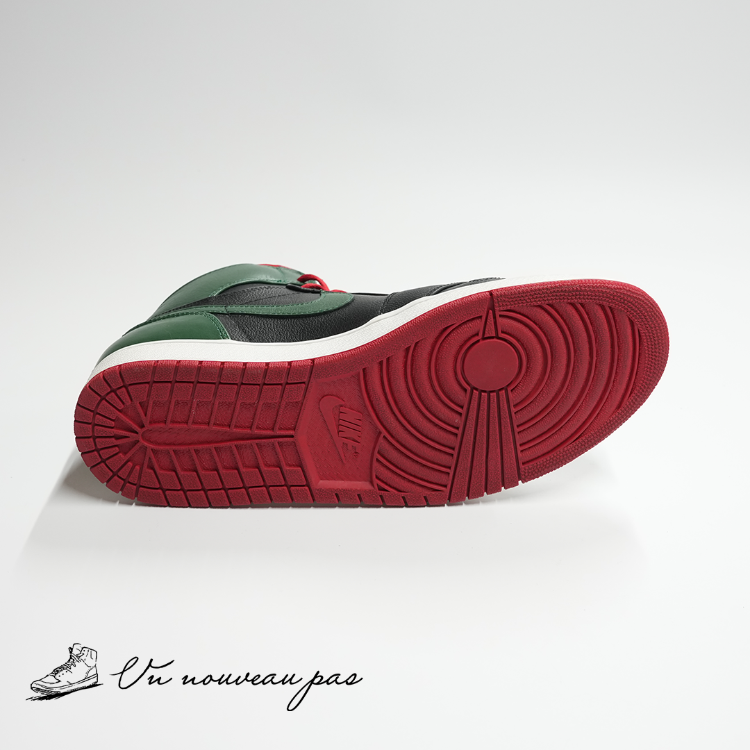(中古）（332550 025）Nike Air Jordan 1 Retro High Green Gucci