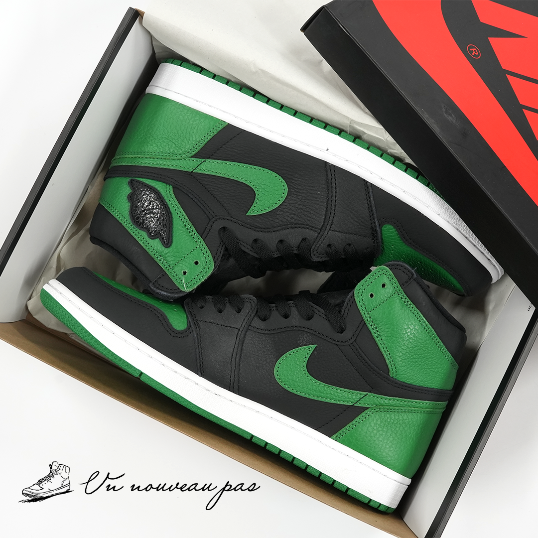 (555088 030)Nike Air Jordan 1 Retro High OG BlackPine Green (2020)
