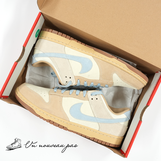 (中古）(HF0106 100)Nike Dunk Low "Coconut Milk/Armory Blue"