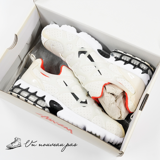 (中古）（CJ9918 100）Stussy × Nike Air Zoom Kukini "White/Red"